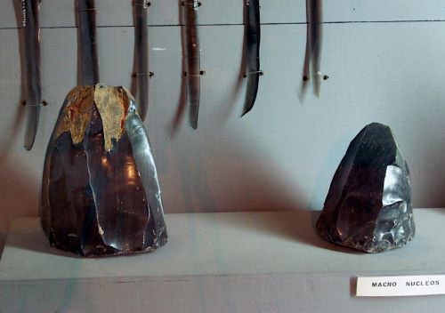 Itztli: Obsidian, Power, Trade, and Sacred Value in Ancient Mesoamerica 4 Itztli: Obsidian, Power, Trade, and Sacred Value in Ancient Mesoamerica