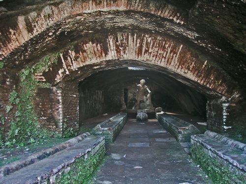 The Mysteries of Isis and Mithras in the Ancient Graeco-Roman World