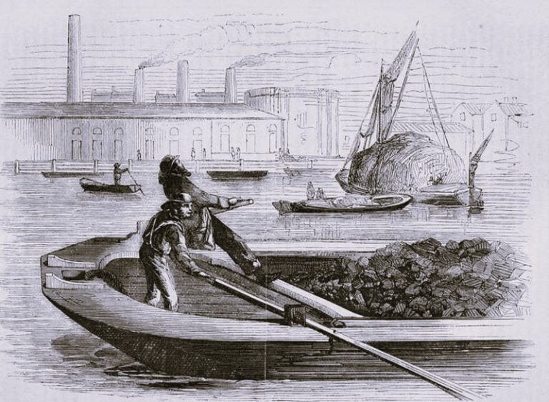 122122-18-History-England