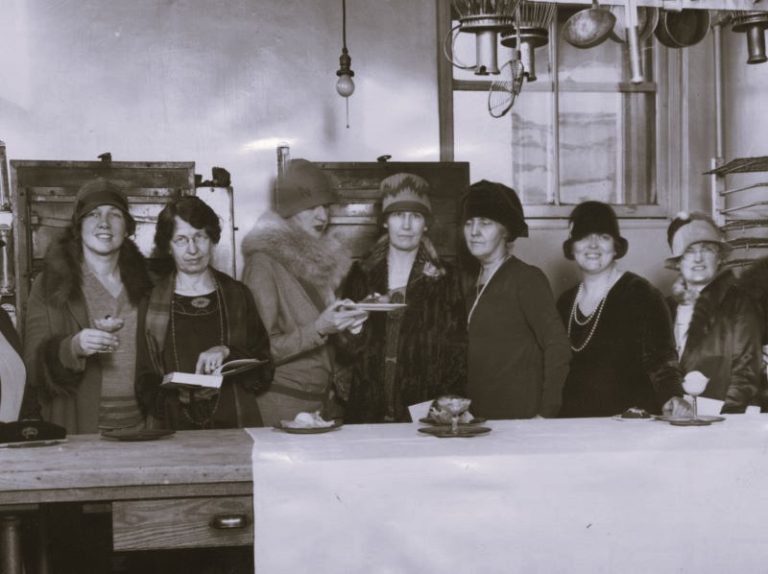 122322-52-History-Food