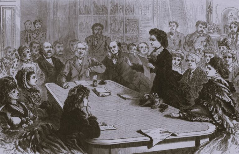 122322-90-History-Women