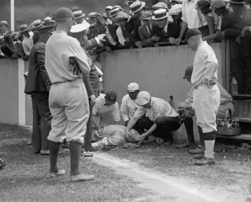 How Baseball’s Owners Battled Babe Ruth