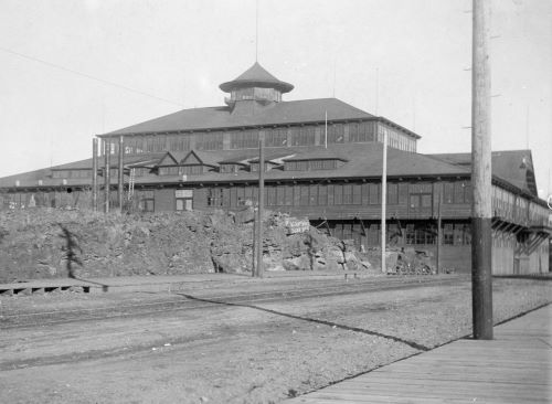 19th-Century Red Light Districts: When Variety Theaters Tantalized the Frontier West