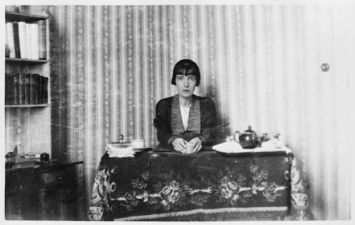 Photograph of Katherine Mansfield by Ida Baker, 1920