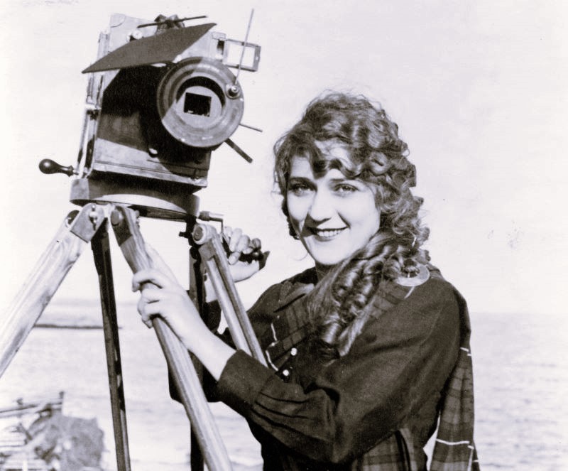 Pickford Mania: The Woman Who Shaped the Movie Industry in the Silent Film Era