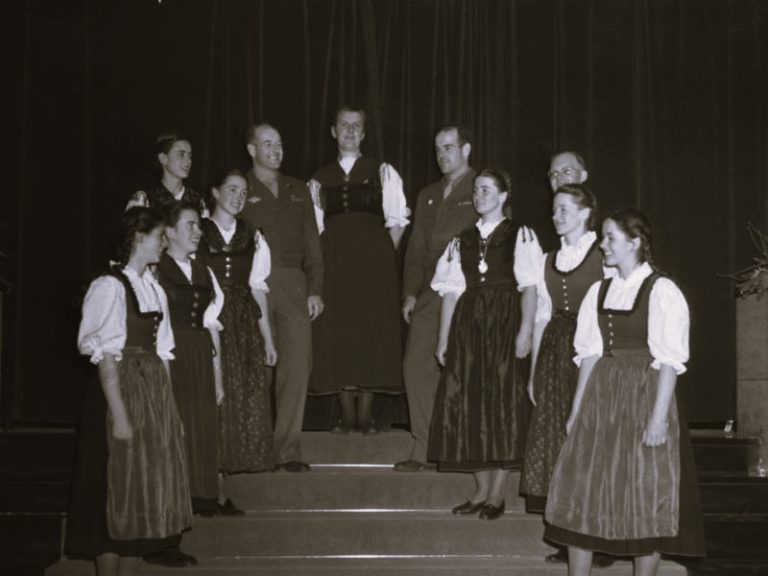 020523-59-History-Entertainment