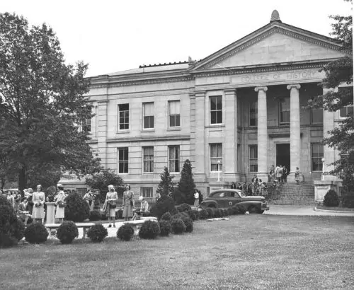 New recruits in Red Cross training at Hurst Hall, American University, Washington, D.C., ca. 1944