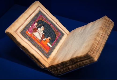 'Divine Revelation': The Eye of Darshan in Hindu History 2 'Divine Revelation': The Eye of Darshan in Hindu History