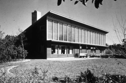 Eleanor Raymond and Maria Telkes, Dover Sun House, Dover Massachusetts, 1948