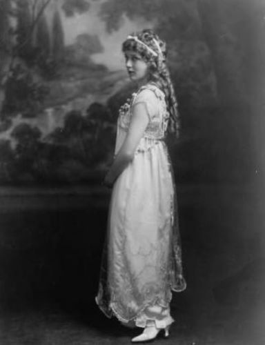 Early Silent Film Actresses and Their Most Popular Characters