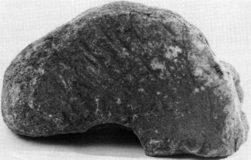 Upper surface of the new fragment of the Siphnian Karyatid’s polos