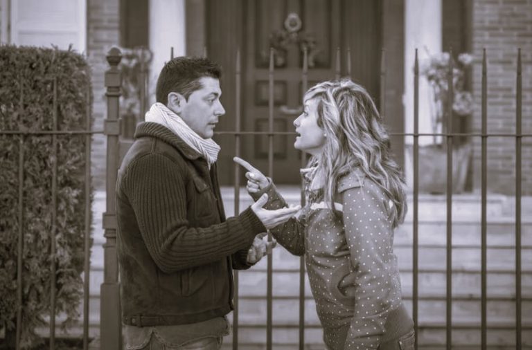 030223-36-Communication