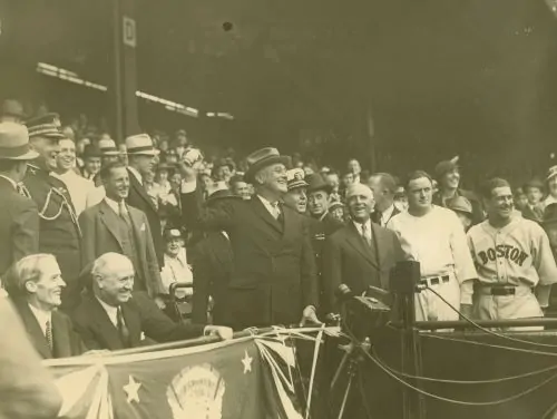 From Taft to Obama: Presidential First Pitches in Baseball History