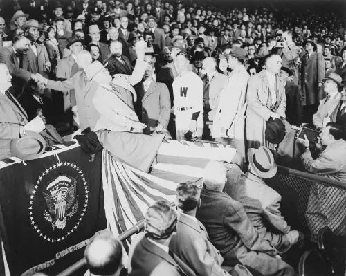 From Taft to Obama: Presidential First Pitches in Baseball History