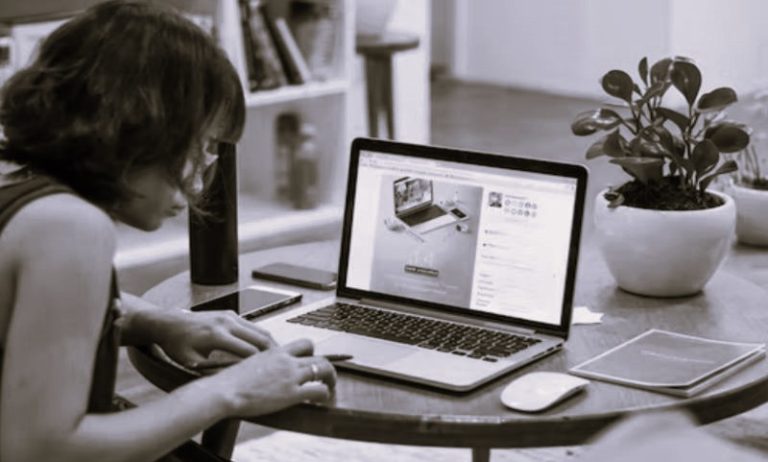 CompliantBusiness-Mamma01