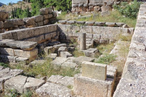 Victory in Stone: Art of the Battle of Marathon on the Athenian Acropolis 11 Victory in Stone: Art of the Battle of Marathon on the Athenian Acropolis