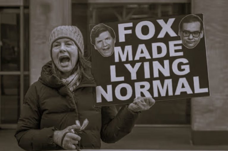 041123-30-Journalism