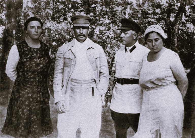 041723-54-History-Fashion