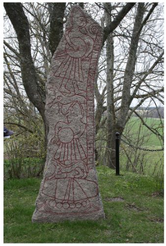 Ragnarok in Pictures: Myth on Stone and Tapestry in Viking Age Iconography 27 Ragnarok in Pictures: Myth on Stone and Tapestry in Viking Age Iconography