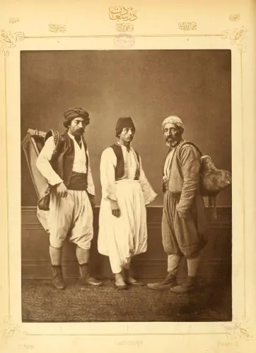 Men wearing şalvar in Istanbul in 1873