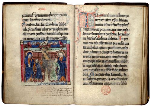 Binding Lips: The Act of Kissing Relics and Manuscripts in the Medieval Era 43 Binding Lips: The Act of Kissing Relics and Manuscripts in the Medieval Era