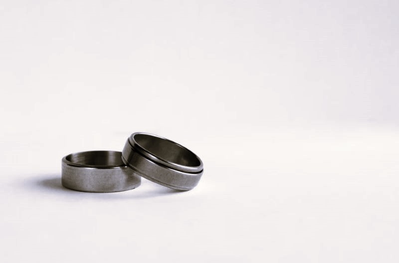 Bronze Rings Men Bold and Masculine: Unveiling the Latest Trends in Men's Rings ...