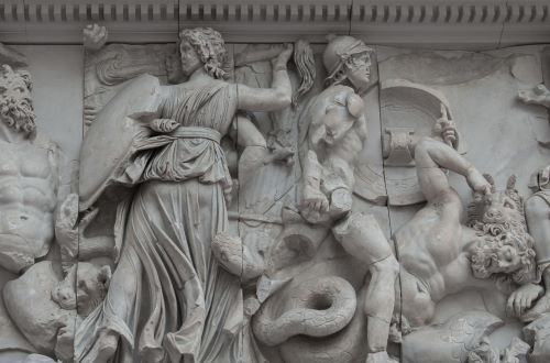'Gigantes': An Examination of Giants in Ancient Greek Mythology 7 'Gigantes': An Examination of Giants in Ancient Greek Mythology