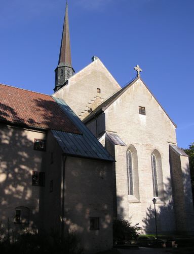 Sisters and Friends: The Medieval Nuns of Syon Abbey