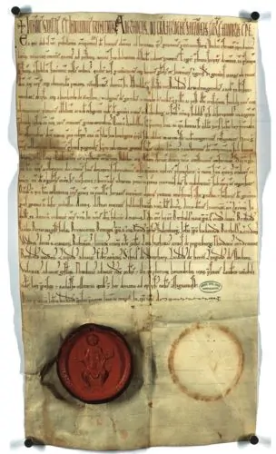How Plantagenet Women Wielded Power through Sacred Textiles