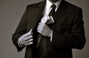 Deceit Pays Dividends: How CEO Lies Boost Stock Ratings and Fool Financial Analysts 6 092723-26-Science