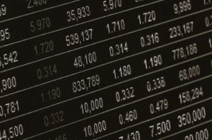 6 Questions to Ask Before Diving into Options Trading 30 TradingOptions-SaraEdwards02