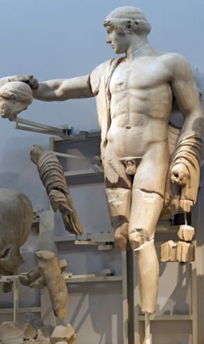 King of the Gods: The Temple of Zeus in Ancient Olympia 12 King of the Gods: The Temple of Zeus in Ancient Olympia