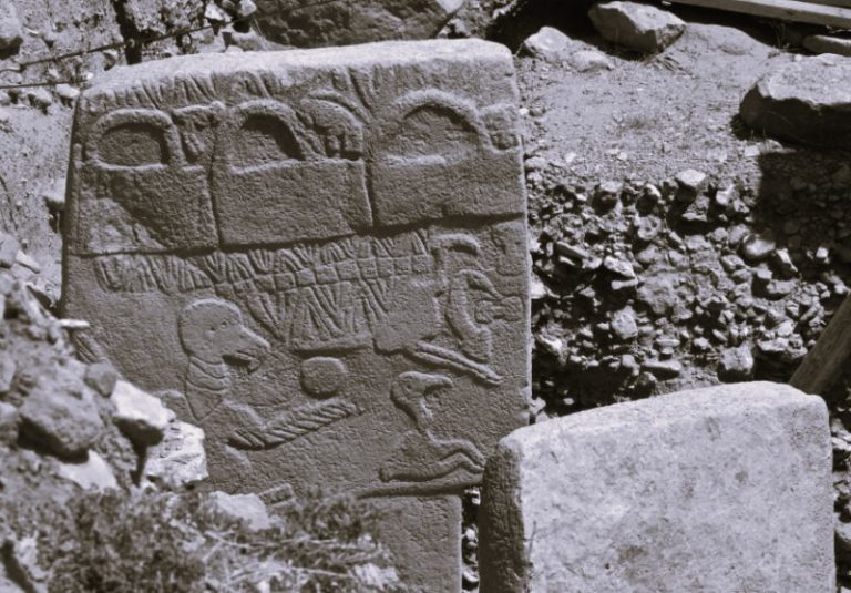 120223-22-History-Archaeology