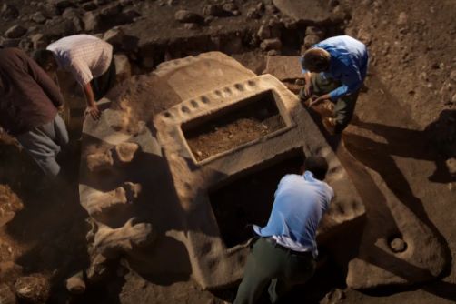 Göbekli Tepe and the Mystery of the World’s First Temple Predating Stonehenge 7 Göbekli Tepe and the Mystery of the World’s First Temple Predating Stonehenge