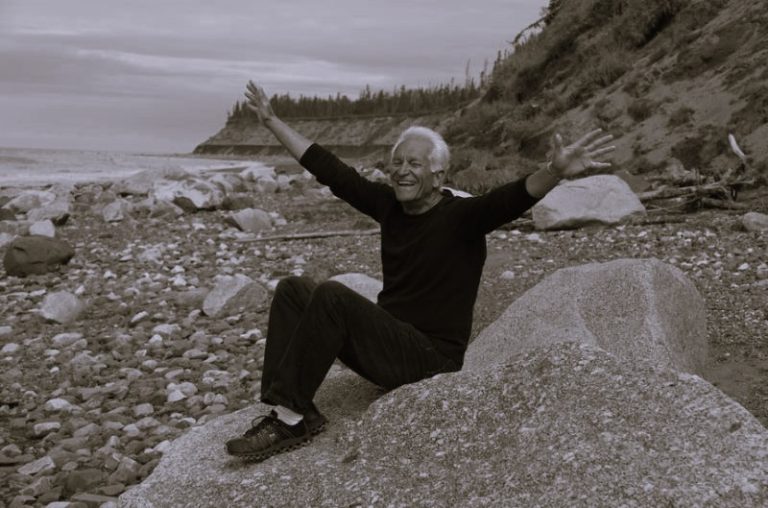 121423-01-Economy-Labor