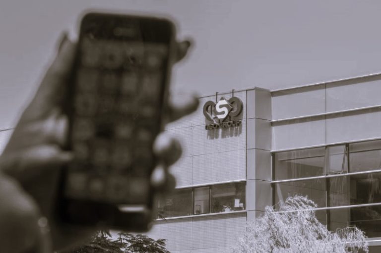 122823-01-India-Journalism