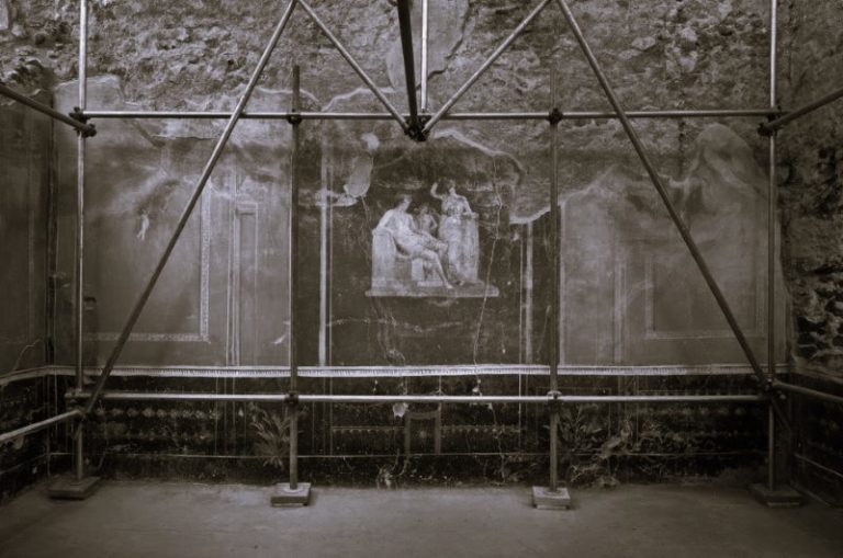 012224-11-Pompeii-Rome