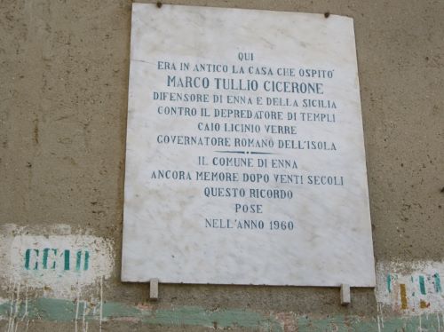 All About That Nomen: Naming Traditions in Ancient Rome 5 Commemorative plaque in Enna denouncing the misdeeds of Gāius Verrēs