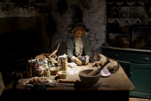 The Medieval Invention (and Skepticism) of the Flying Witch on a Broomstick 5 The Medieval Invention (and Skepticism) of the Flying Witch on a Broomstick