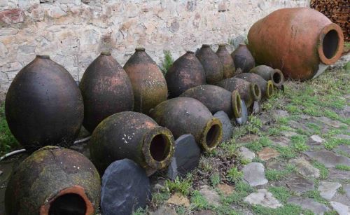 Clues to Wine’s Startling History in Ancient Caves and Monasteries 6 Clues to Wine’s Startling History in Ancient Caves and Monasteries