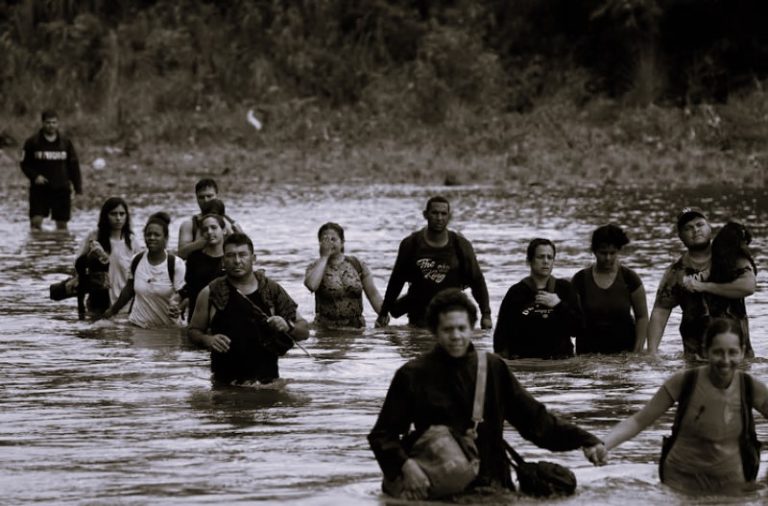 031224-105-Immigration