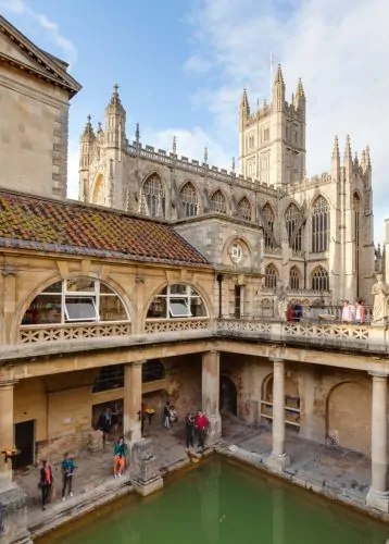 Defixiones and Cunei: The Sacred Aquae Sulis in Ancient Roman Britannia 17 View of the โGreat Bath,โ now open to the sky and with the Gothic architecture of Bath Abbey visible in the background