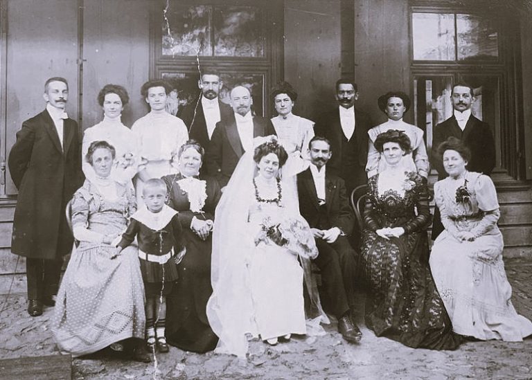 040724-01-Europe-Immigration