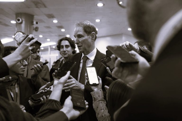 041824-05-Technology