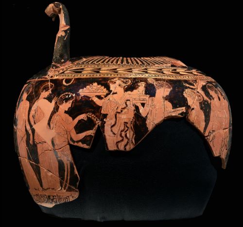 Lebes Gamikos and Marriage Rituals in Ancient Athens