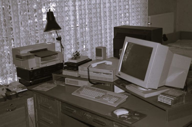 052124-01-Technology-Internet