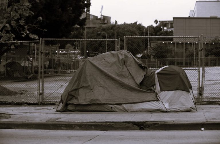 082024-01-Economy-Homeless