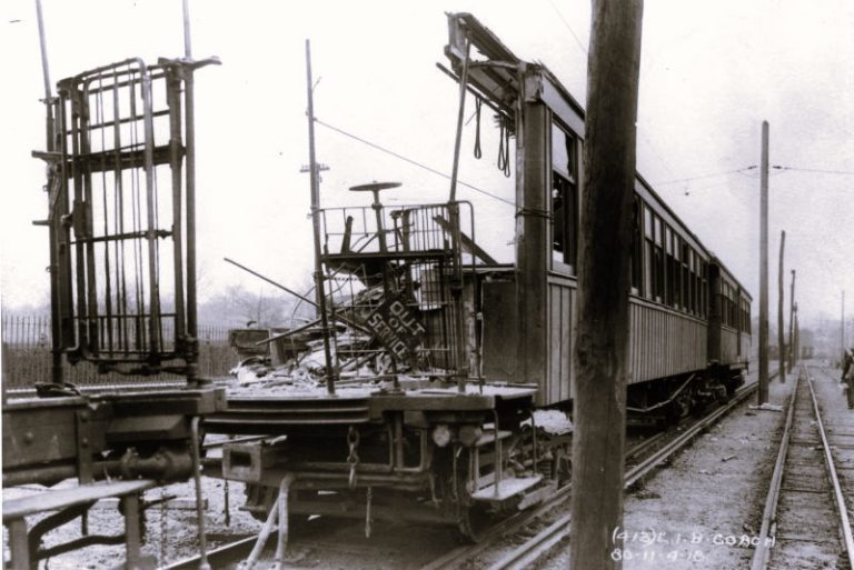 TrainWreck-CindyCummings01