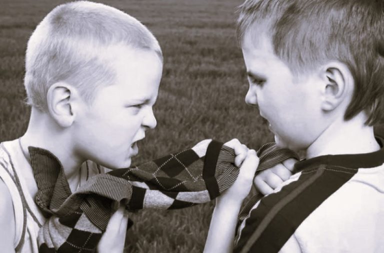 FriendInfluence-ChristosChristophorou02