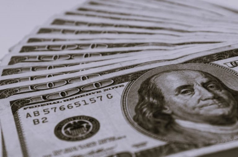 WealthManagement-MayaDean02